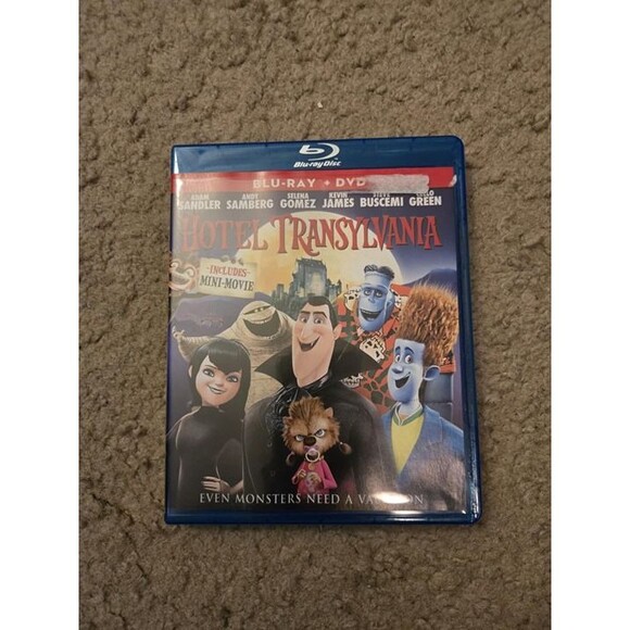 Hotel Transylvania Blu-Ray (NO DVD) - Picture 1 of 4